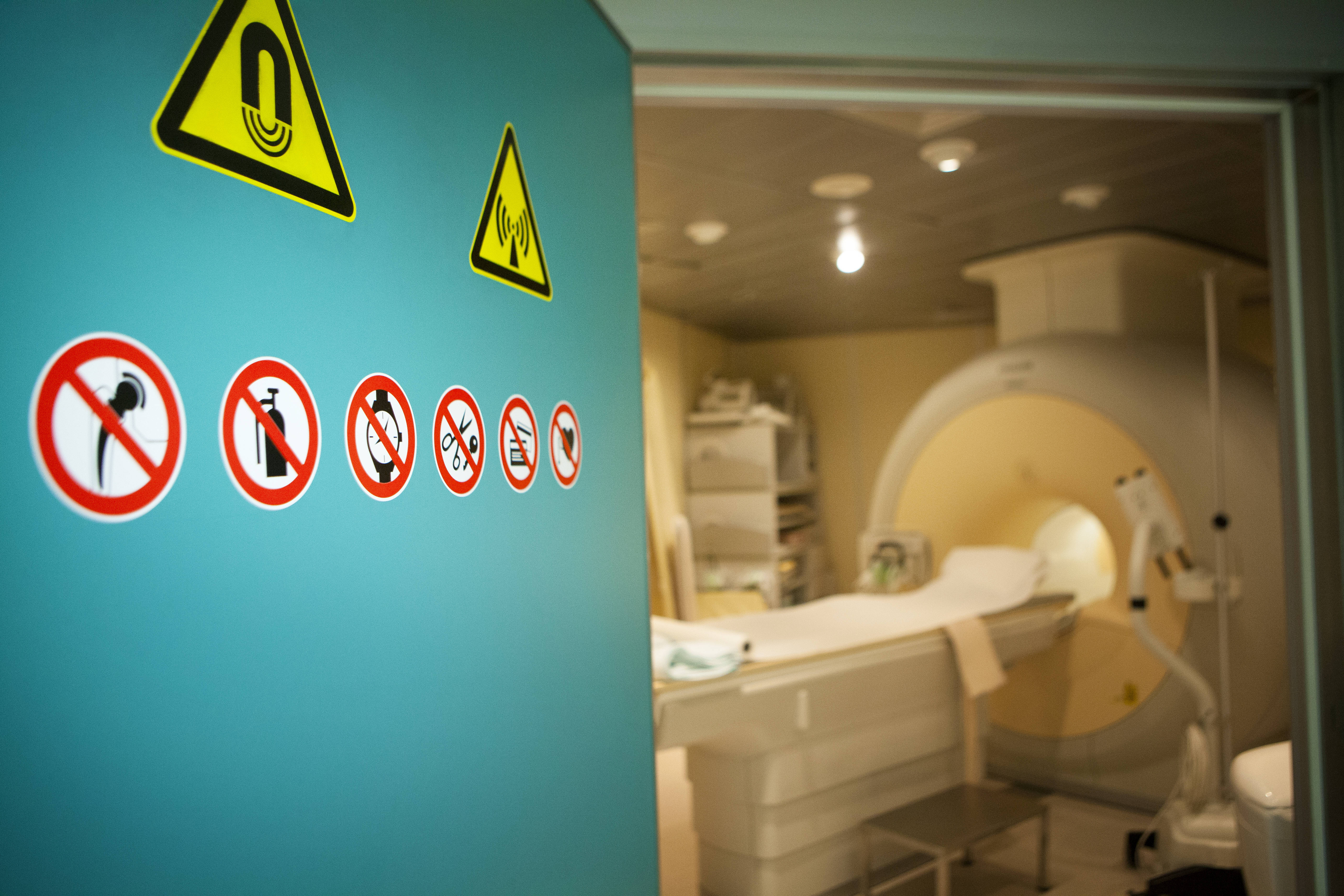 PET-Scan Blick in den Raum für PET-Scans im Münchner Zentrum für Protonen-Therapie