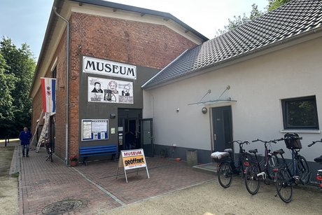 22.06.25
