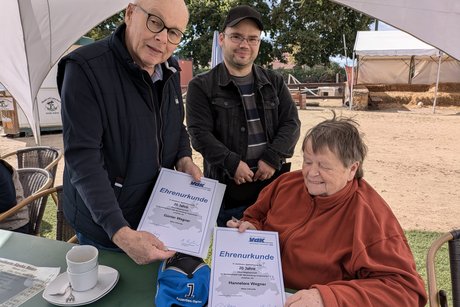 Freude bei Auszeichnung