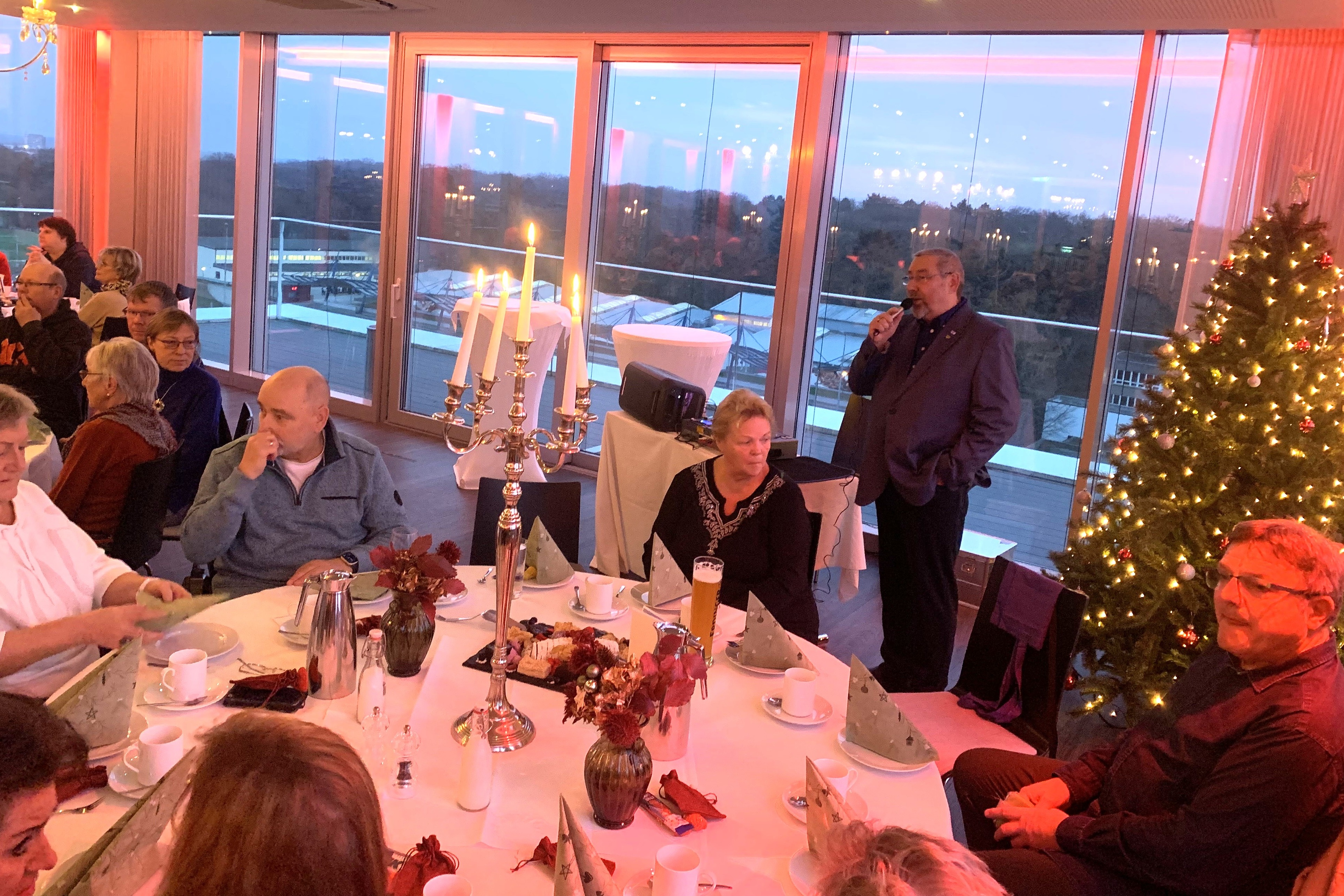 Weihnachtsfeier Weihnachtsfeier 2025